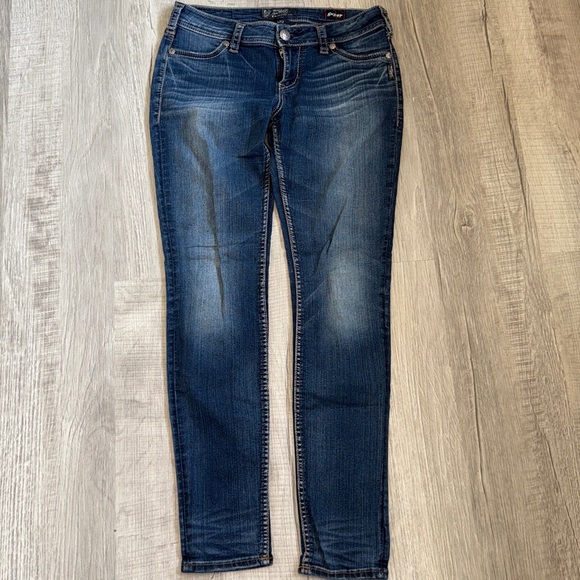 Silver Jeans Suki Dark Wash Denim - Picture 1 of 4
